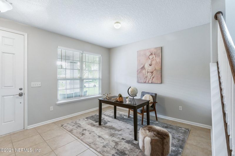 211 Gladstone Ct, St Johns, FL 32259