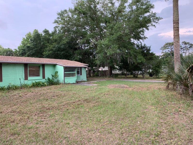 211 Jackson Rd, Jacksonville, FL 32225