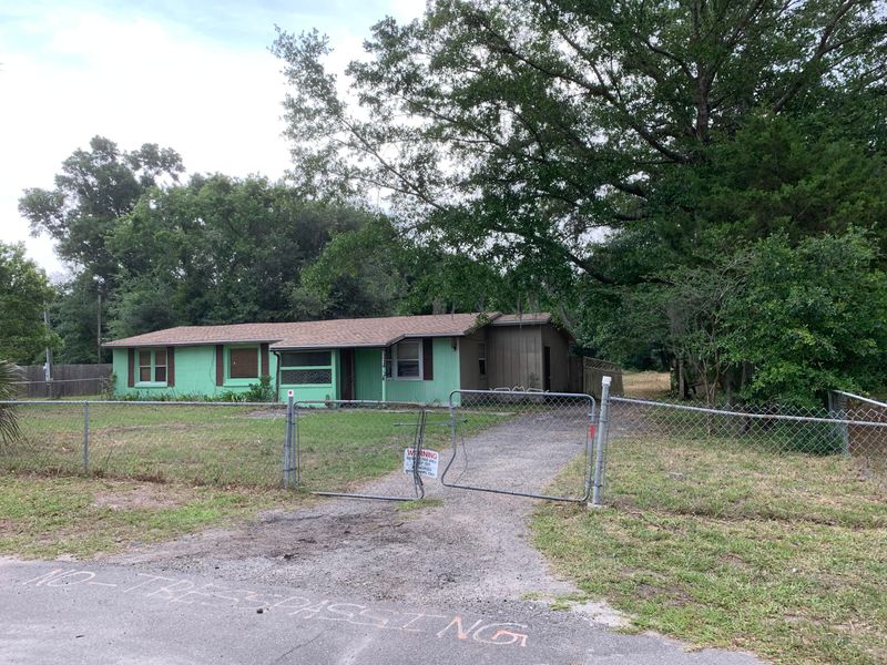 211 Jackson Rd, Jacksonville, FL 32225