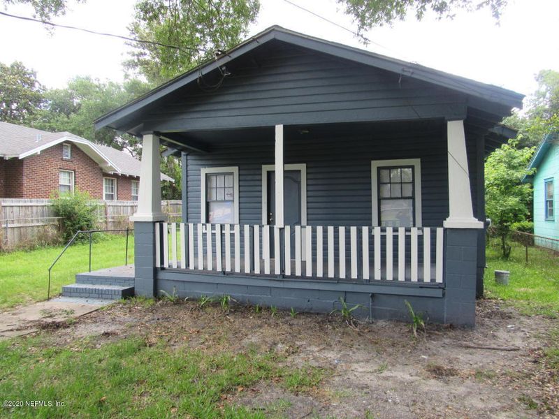 2111 Bridier St, Jacksonville, FL 32206