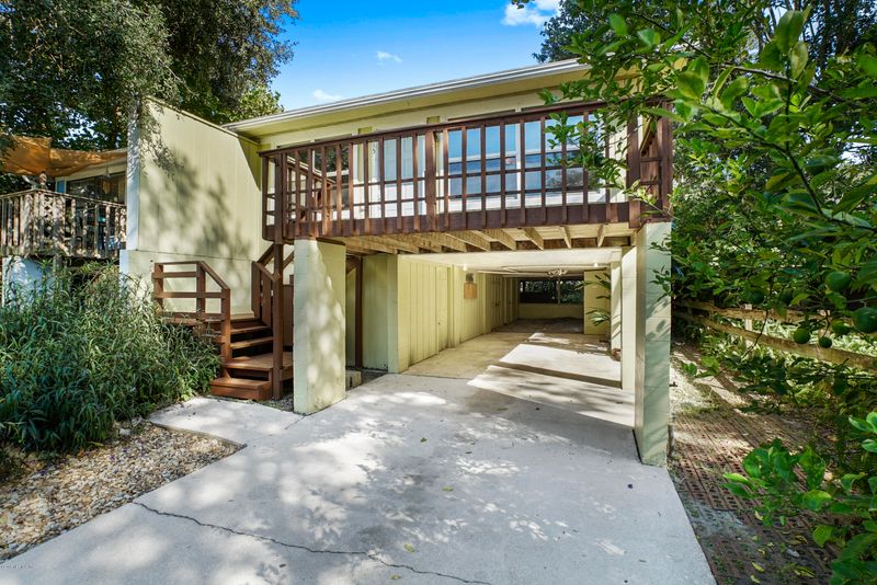 2115 Marsh Point Rd, Neptune Beach, FL 32266