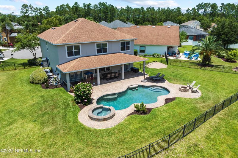 212 Edgeford Ct, St Johns, FL 32259