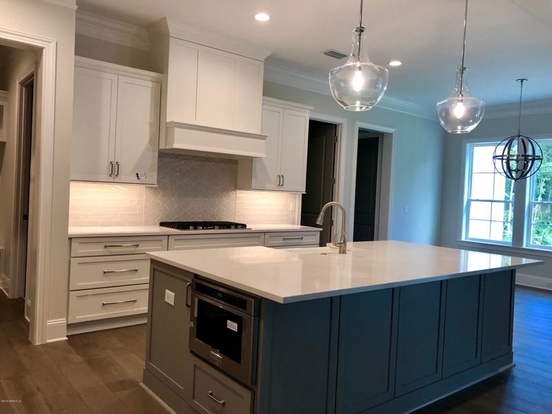 212 Sandy, St Johns, FL 32259