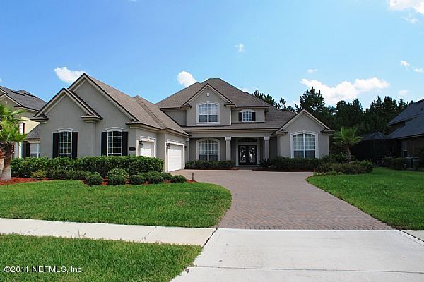 212 Stonewell Dr, St Johns, FL 32259