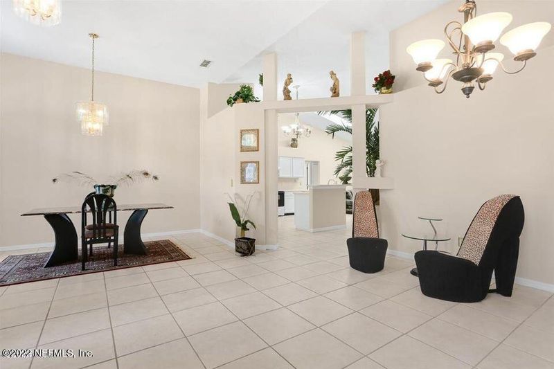2124 Hovington Cir E, Jacksonville, FL 32246