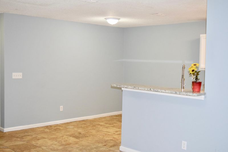 2129 Ashland St, Jacksonville, FL 32207
