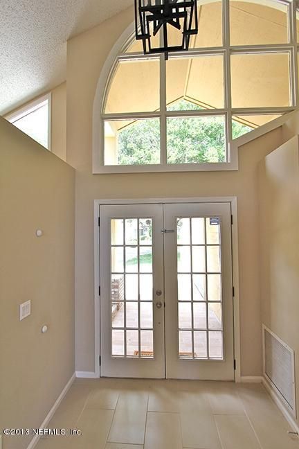 2135 Birch Bark Dr, Jacksonville, FL 32246