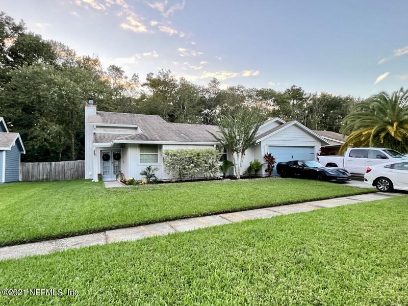 2136 Aztec Dr W, Jacksonville, FL 32246