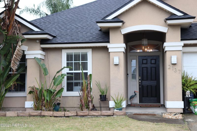 2137 Willesdon Dr E, Jacksonville, FL 32246