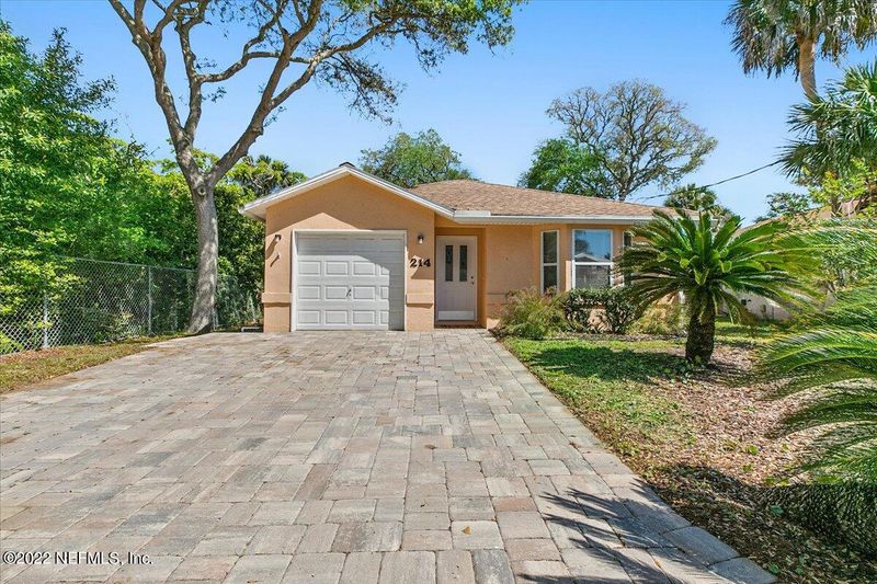 214 4th St, St Augustine Beach, FL 32080