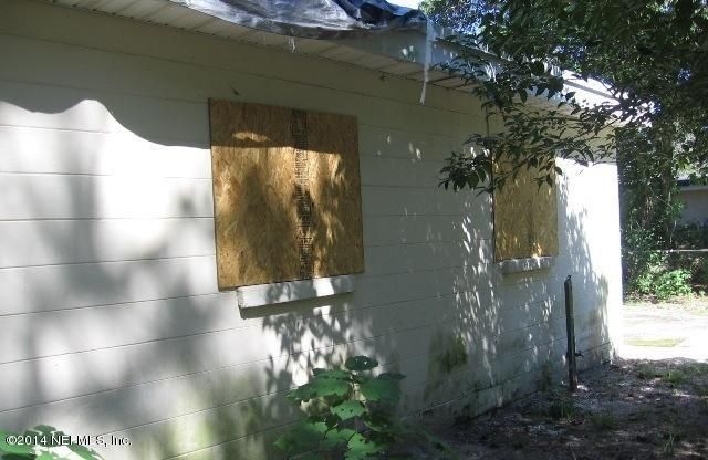 214 Shamrock Ave S, Jacksonville, FL 32218