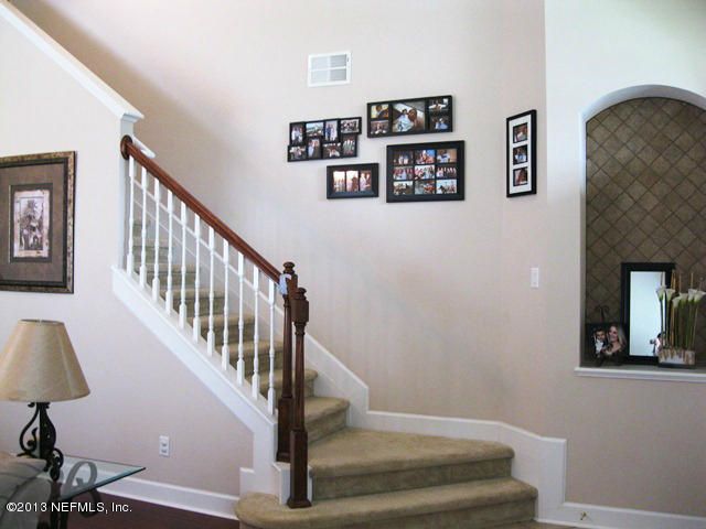 214 Thornloe Dr, St Johns, FL 32259