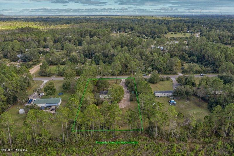 2146 Hibiscus Ave, Middleburg, FL 32068