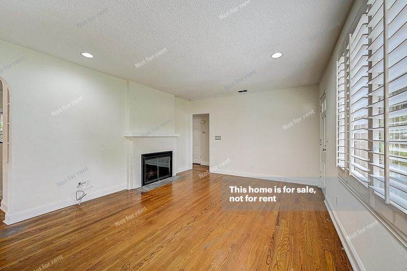 2148 Arcadia Pl, Jacksonville, FL 32207
