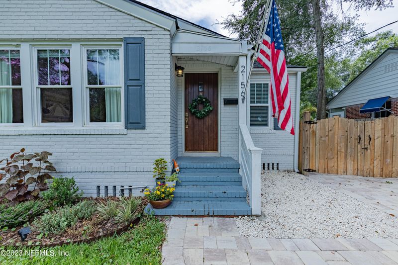 2156 Huntsford Rd, Jacksonville, FL 32207