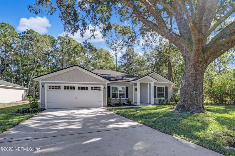216 Drury Ln, Jacksonville, FL 32218