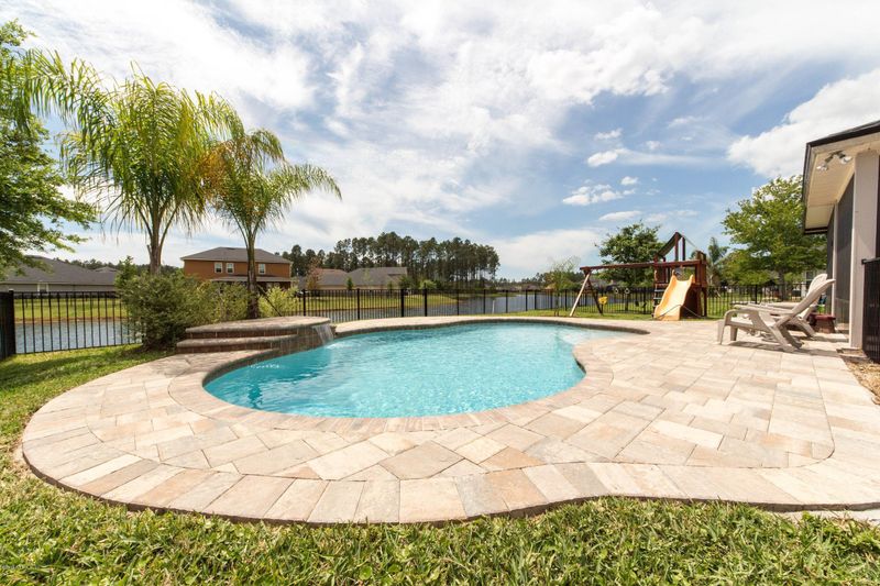 217 Mahogany Bay Dr, St Johns, FL 32259