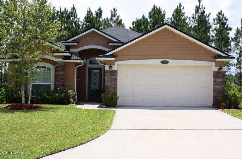 217 N Aberdeenshire Dr, St Johns, FL 32259