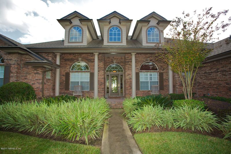 217 N Bridge Creek Dr, St Johns, FL 32259