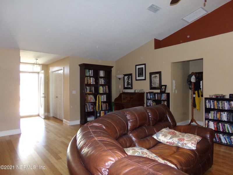 2172 Gentlewinds Dr, Green Cove Springs, FL 32043