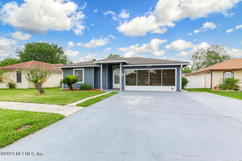 2172 Khaki Ct, Middleburg, FL 32068