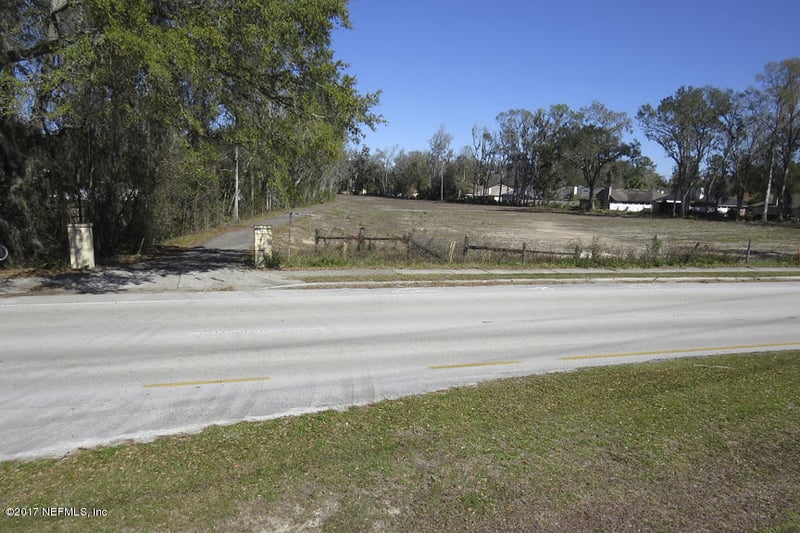 2174 Cr 220, Middleburg, FL 32068