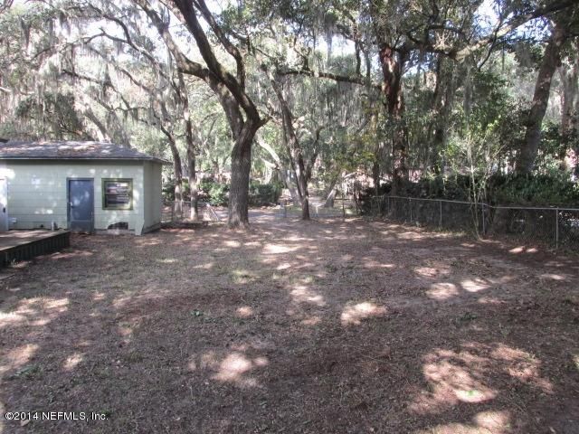 218 N 15th St, Fernandina Beach, FL 32034