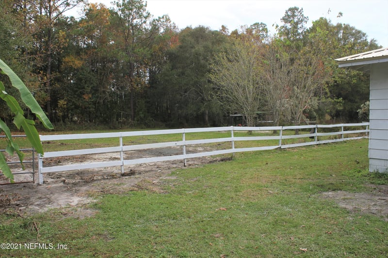 2187 NW 247th St, Lawtey, FL 32058