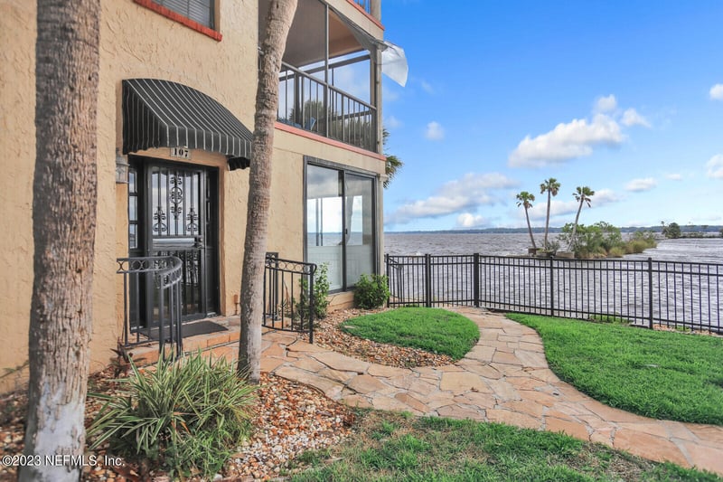 2199 Astor St #107, Orange Park, FL 32073