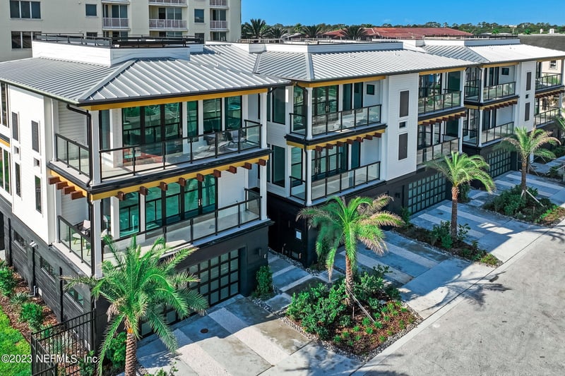 22 10th Ave S #B, Jacksonville Beach, FL 32250