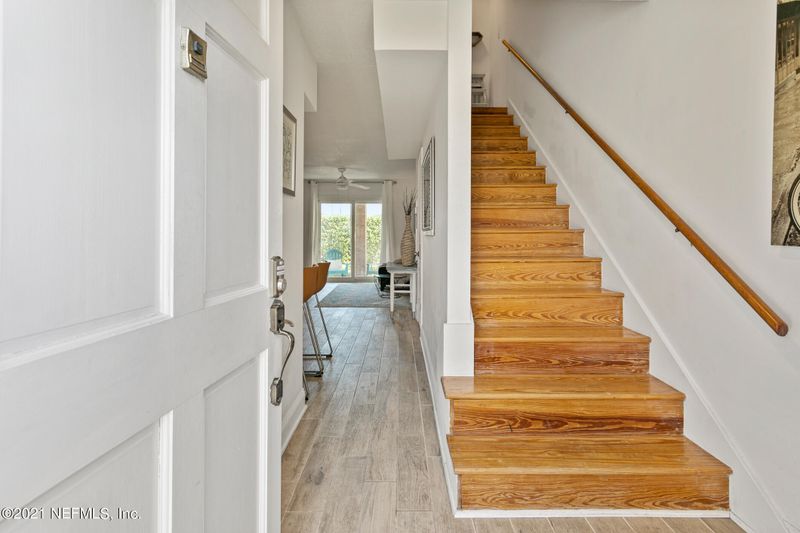 22 Comares Ave #6A, St Augustine, FL 32080