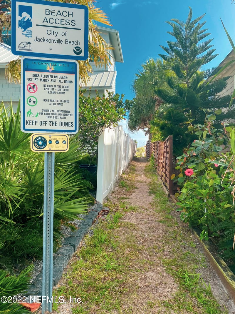 22 S 27th Ave S, Jacksonville Beach, FL 32250