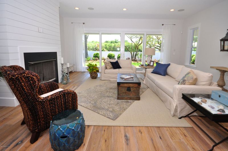 220 Avenue C, Ponte Vedra Beach, FL 32082