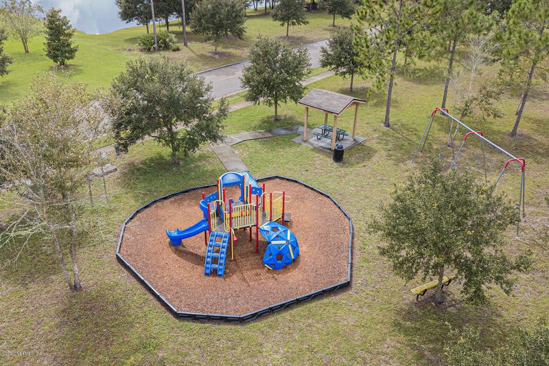 220 Bridgeport Ln, Elkton, FL 32033
