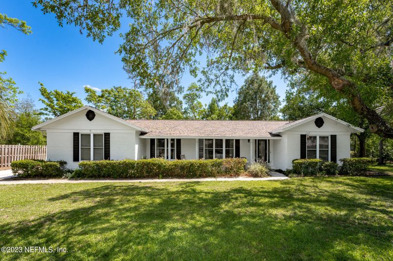 2203 Foxwood Dr, Orange Park, FL 32073