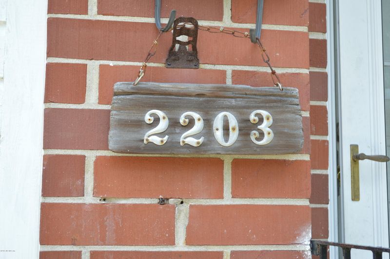 2203 Larry Dr, Jacksonville, FL 32216