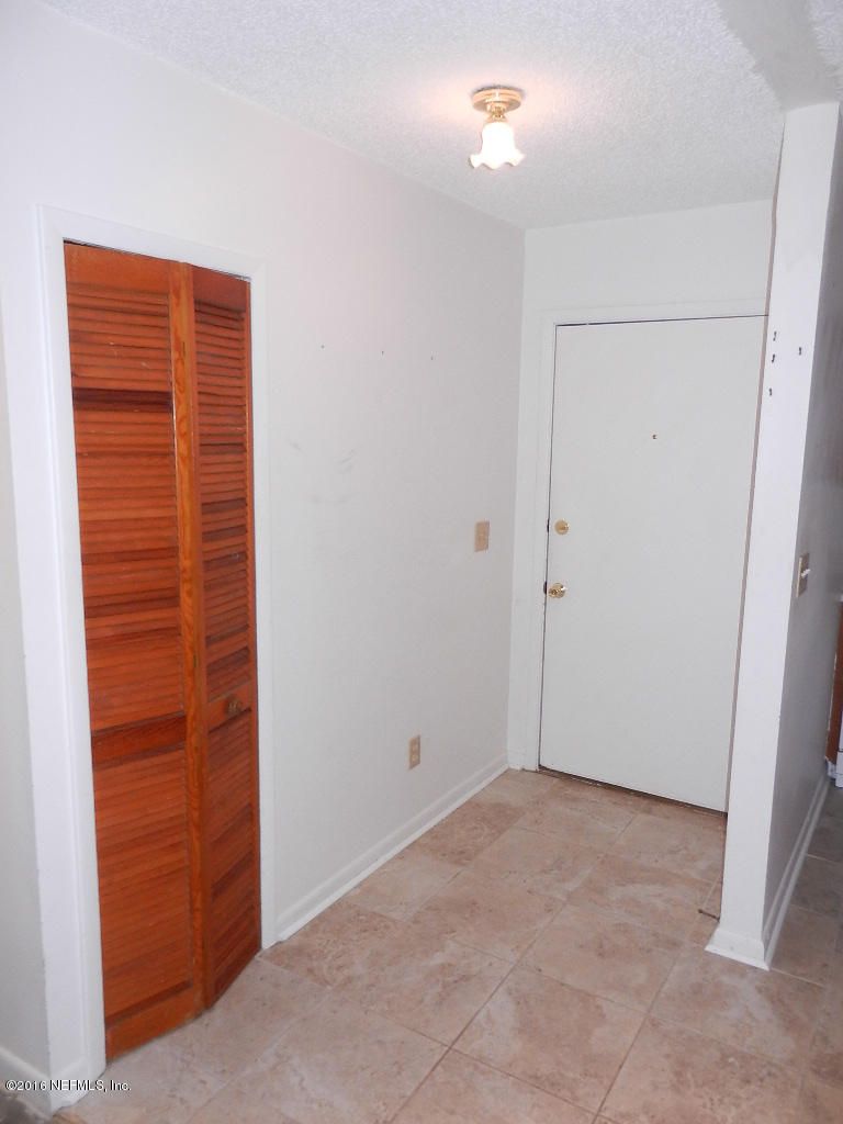 2204 Ashwood Dr, Middleburg, FL 32068