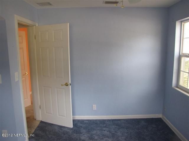2204 E East Rd, Jacksonville, FL 32216