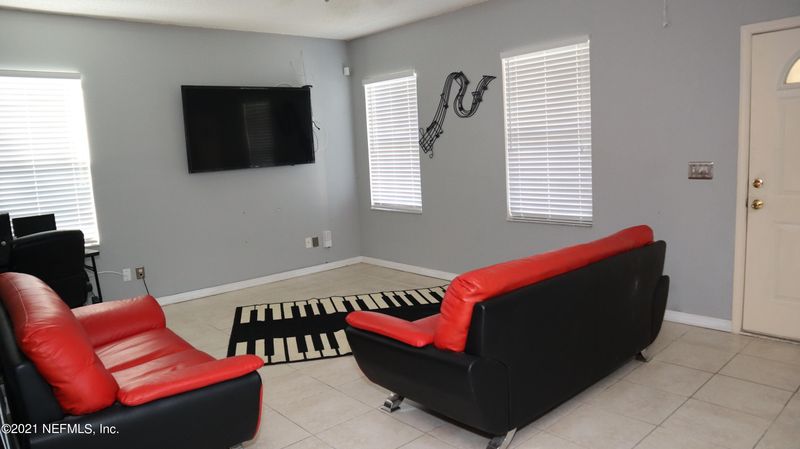 2204 W 44th St, Jacksonville, FL 32209