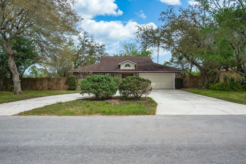 221 Cornell Rd, St Augustine, FL 32086