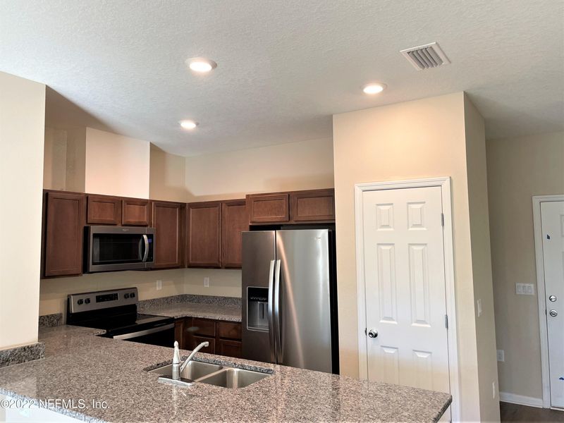 221 Mustard Hill Ct, St Augustine, FL 32086