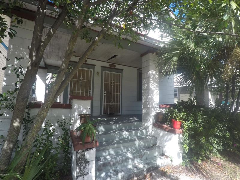 221 W 9th St, Jacksonville, FL 32206