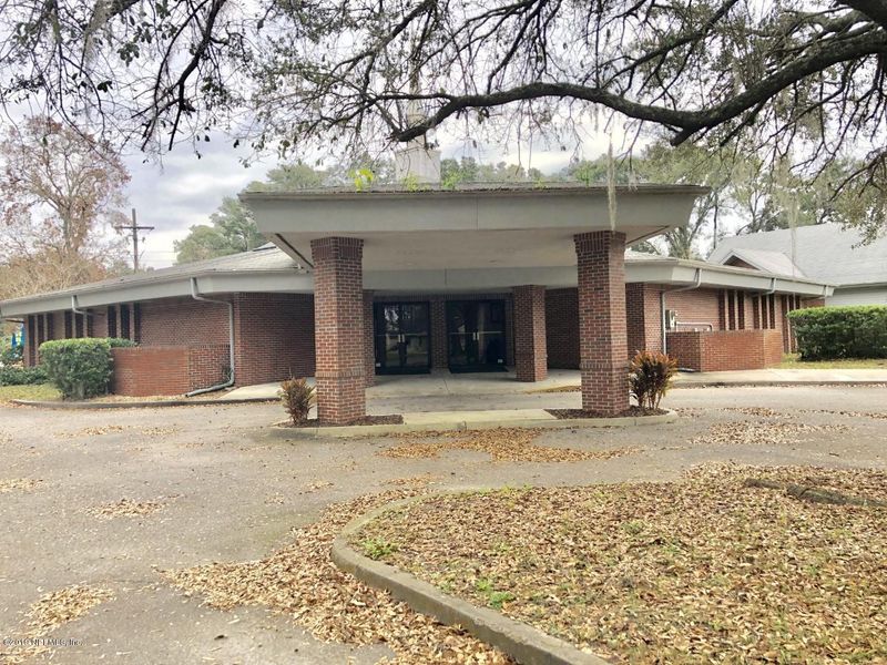 2214 University Blvd S, Jacksonville, FL 32216