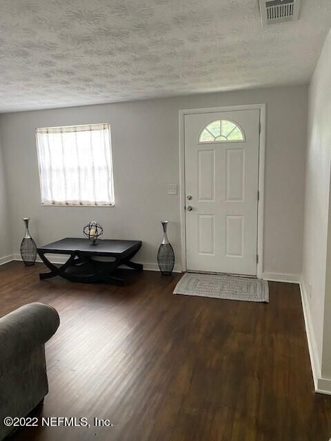2216 W 11th St, Jacksonville, FL 32209