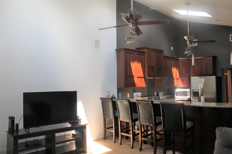 222 Davis St, Neptune Beach, FL 32266