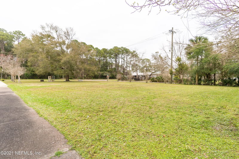 2220 Soutel Dr, Jacksonville, FL 32208