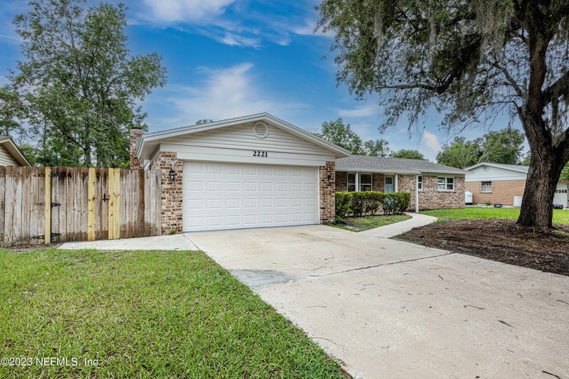 2221 Marcel Dr, Orange Park, FL 32073