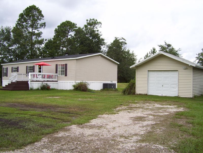 2222 Cosmos Ave, Middleburg, FL 32068