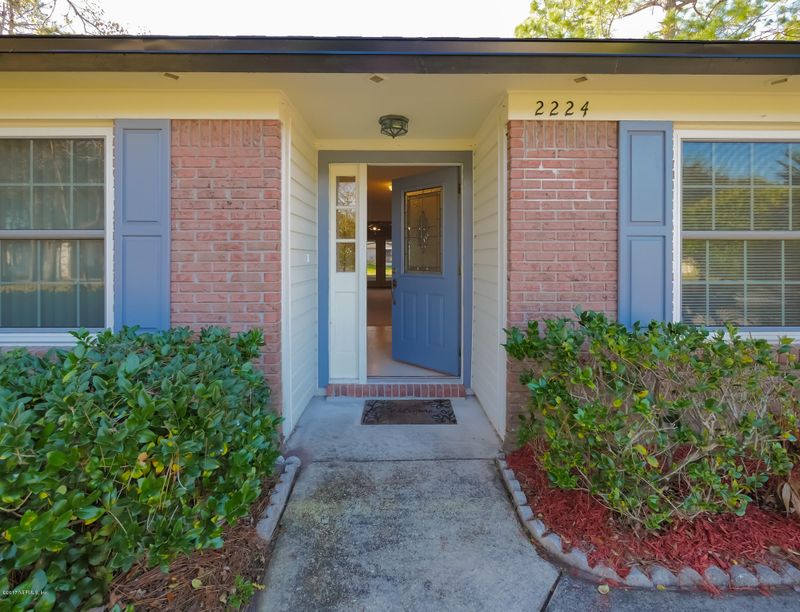 2224 Hovington Cir E, Jacksonville, FL 32246