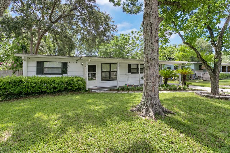 2225 Bourget Dr, Jacksonville, FL 32210